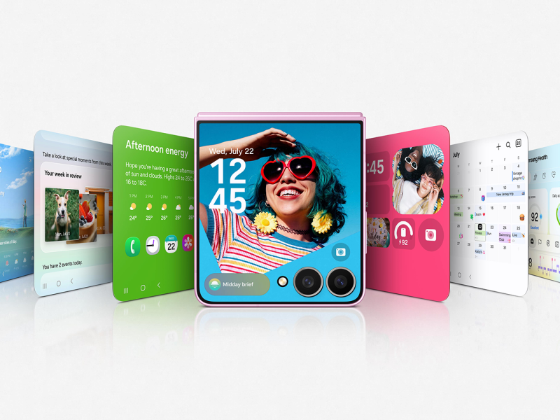 Samsung Galaxy Z Flip8 fedlapi kijelzővel és Now Brief-kártyákkal.
