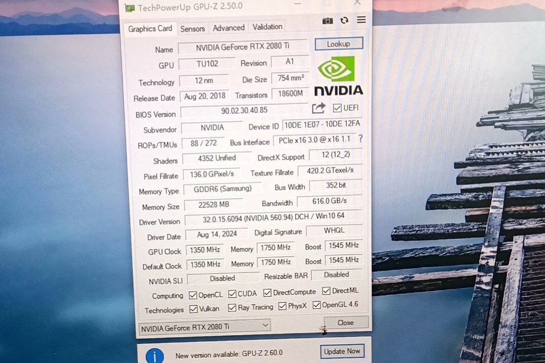 GPU-Z képernyőfotó, amely 22528 MB memóriát jelez egy GeForce RTX 2080 Ti kártyánál.