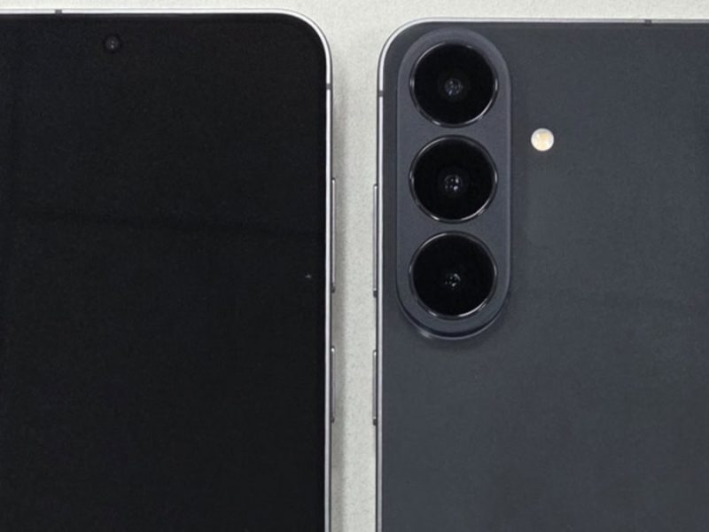 Nem hivatalos WPC-kép a Galaxy S26 FE előlapi és hátlapi nézetéről, hármas hátlapi kamerával.
