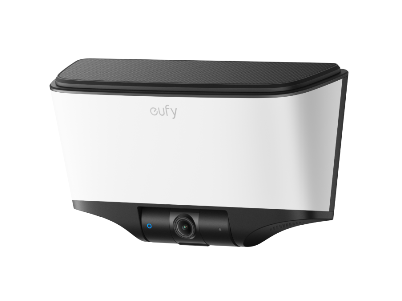 Az eufy Wall Light Cam S4 kültéri fali lámpakamera fehér-fekete házzal.