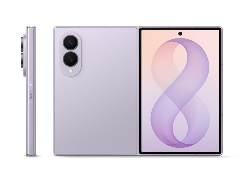 Samsung Galaxy Z Fold8 oldalnézetben, hátlappal és nyitott belső kijelzővel.