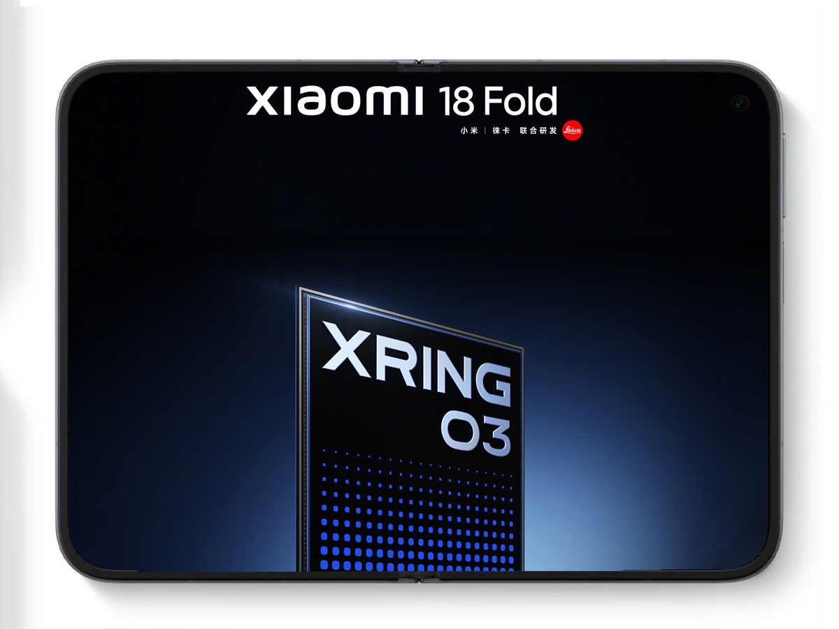 Nyitott Xiaomi 18 Fold, kijelzőjén az Xring O3 lapka grafikájával.